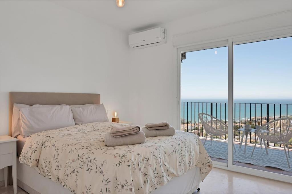 Apartment Elegante Duplex Con Increibles Vistas Al Mar Mijas - Cascada De Riviera C2